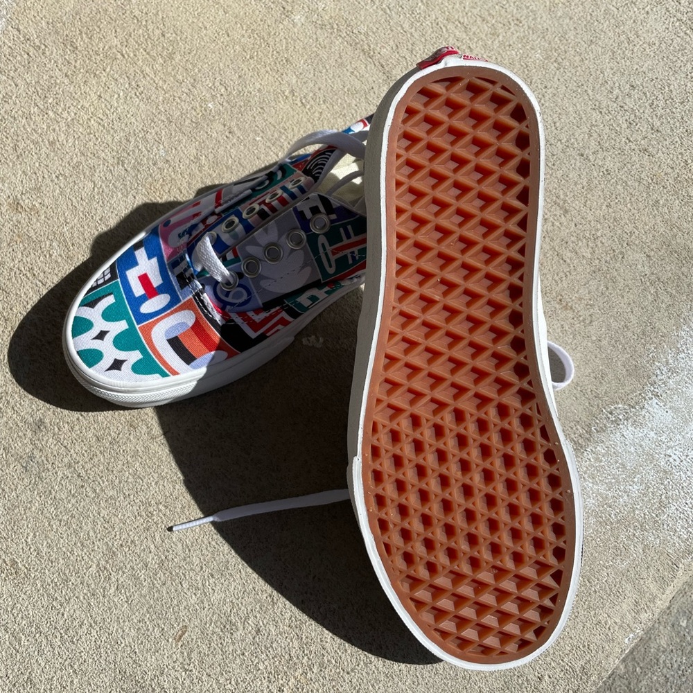 Vans - Picture 2 of 3